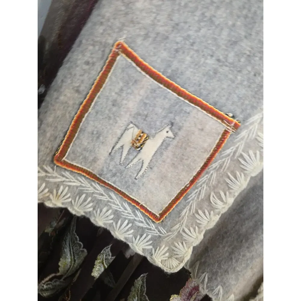 Alpaca Handmade Vest Small/Medium - Picture 8 of 13